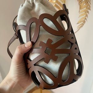 Loewe Anagram cut-out pocket in classic calfskin and canvas